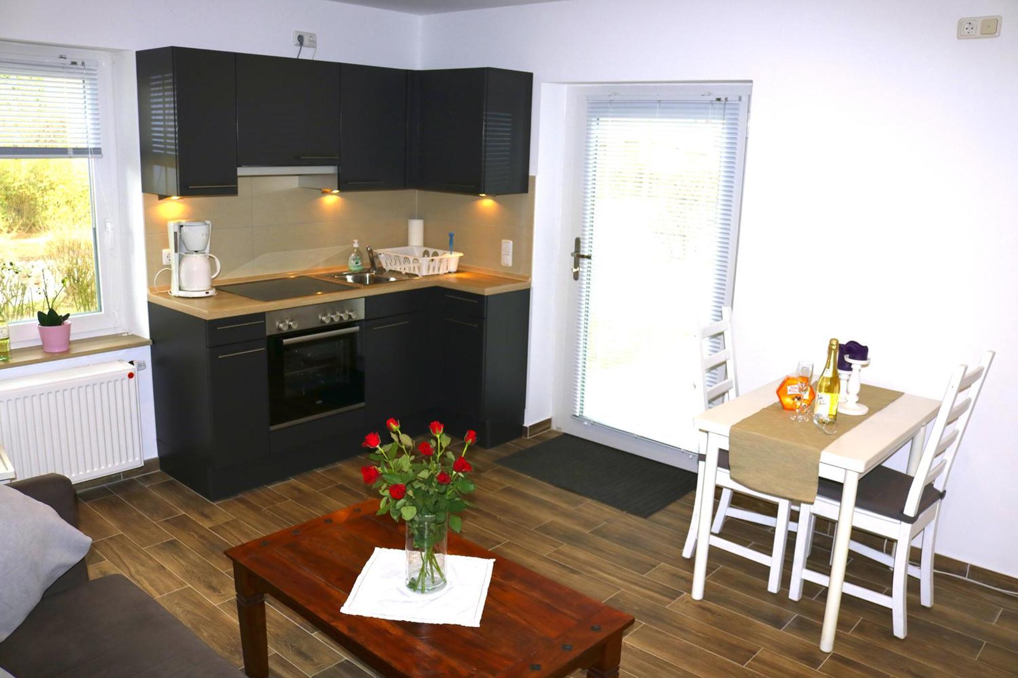 Ferienwohnungen Arp "2D" Mit Terrasse Und Parkplatz Itzehoe Luaran gambar